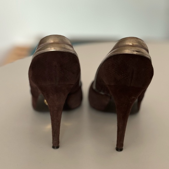 Elie Tahari heels size 38 - Picture 4 of 5